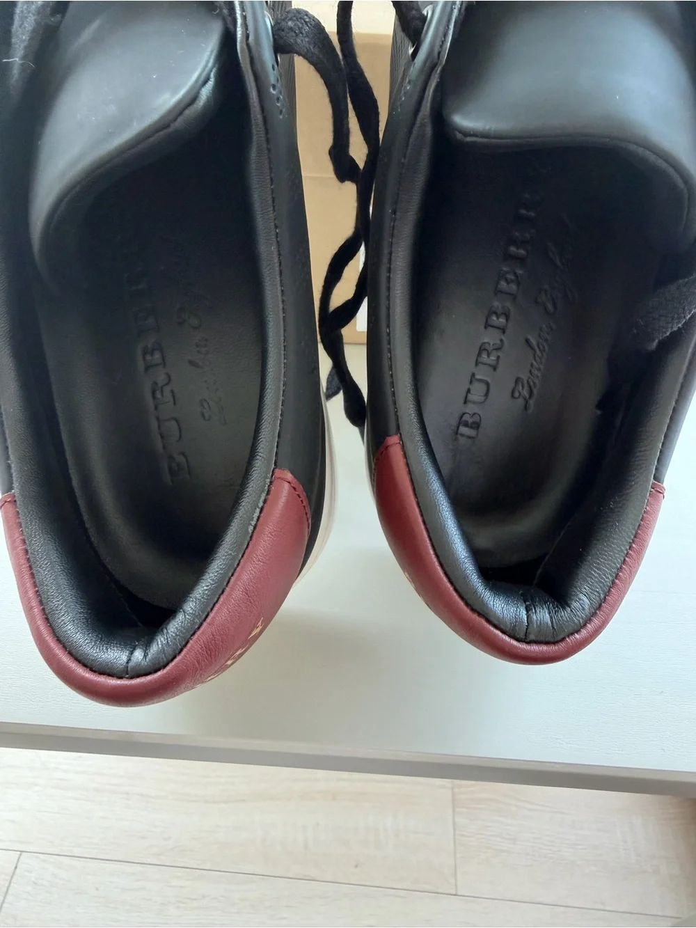 Burberry Men’s Sneakers US8